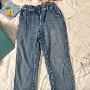 Urban Outfitters pull-on mom jean